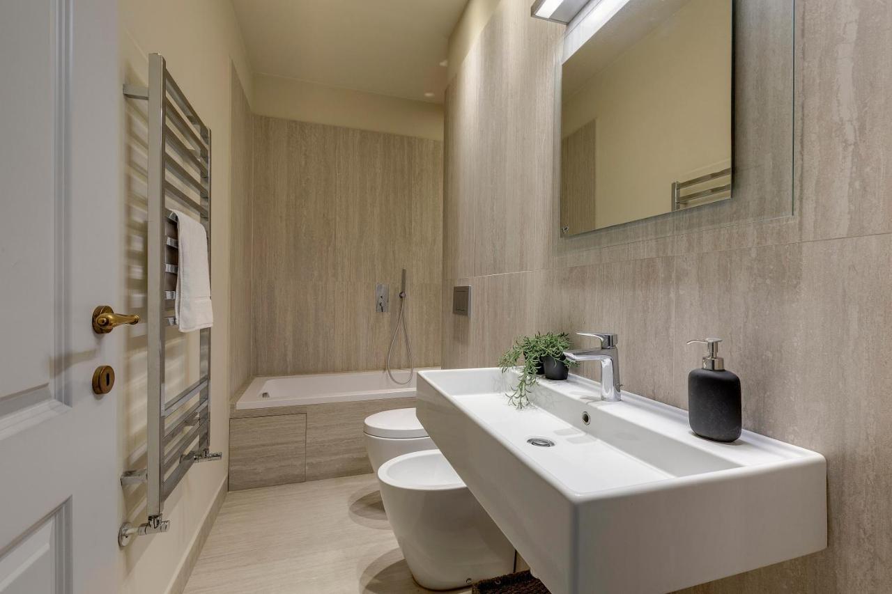 Frida Luxury Apartment By Mamo Florenz Exterior foto